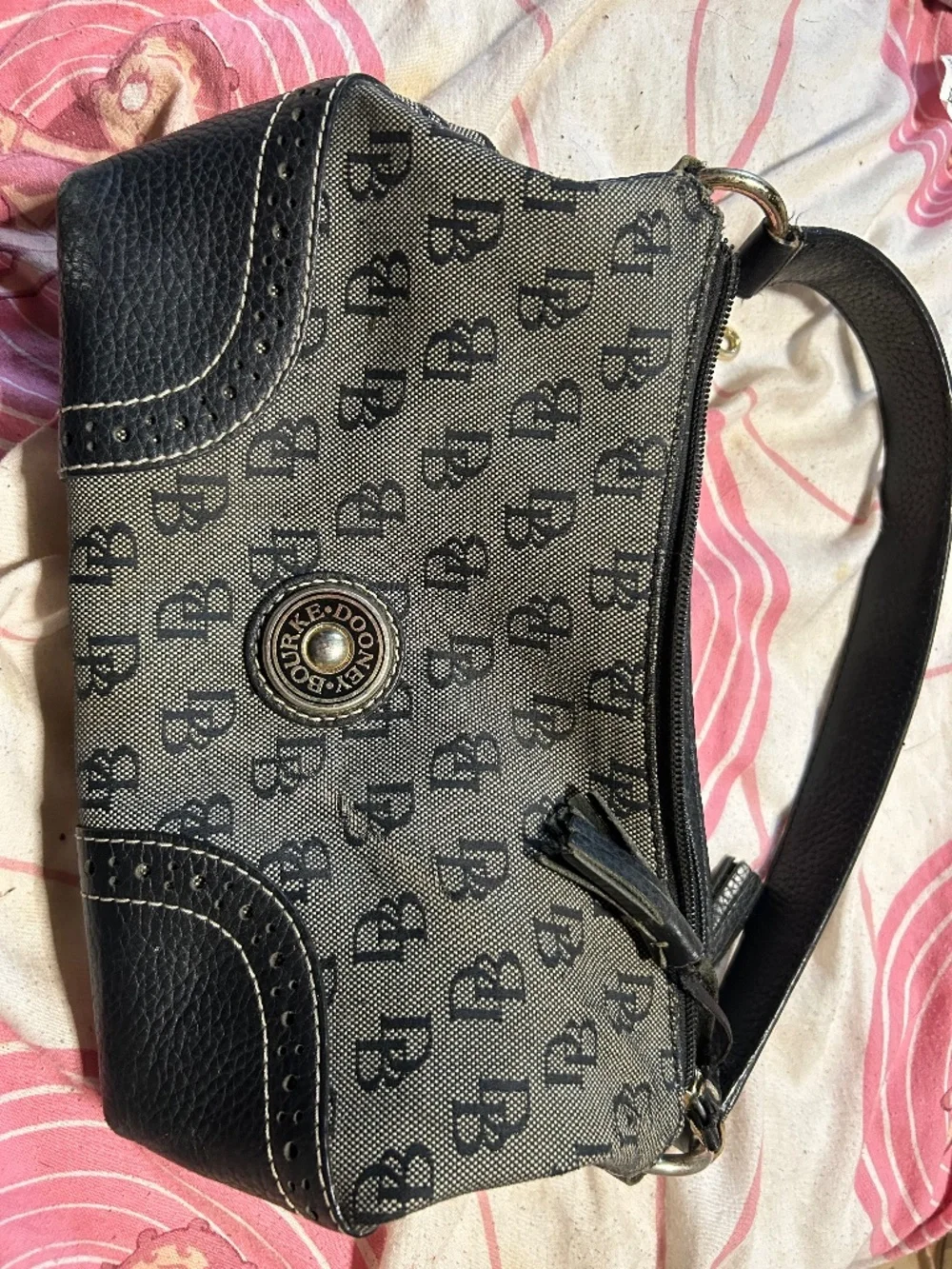 Dooney & Bourke Signature Hobo bag